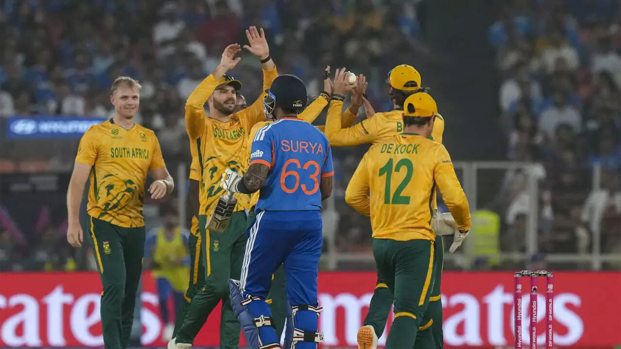 IND vs SA Live: Ishan falls for duck, Tilak on 1 as India stumble early