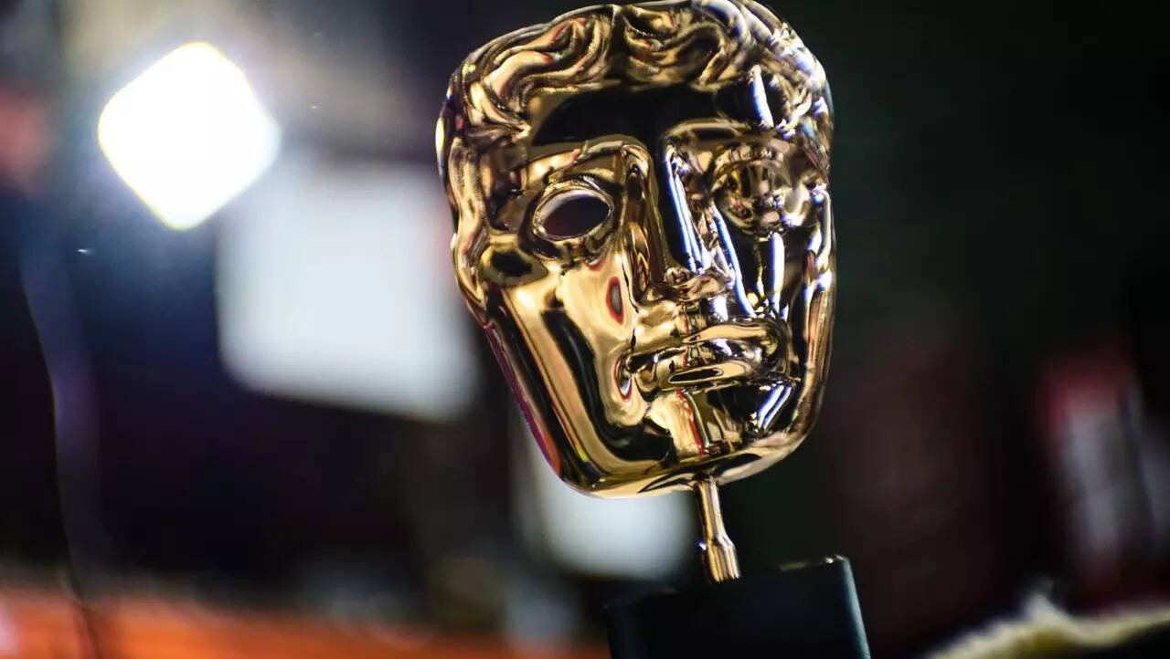 BAFTA Awards 2026 Live Updates: Alia Bhatt dazzles on red carpet; Manipuri film 'Boong' wins early award : BAFTA Awards 2026: 'Sinners' wins for Best Original Screenplay