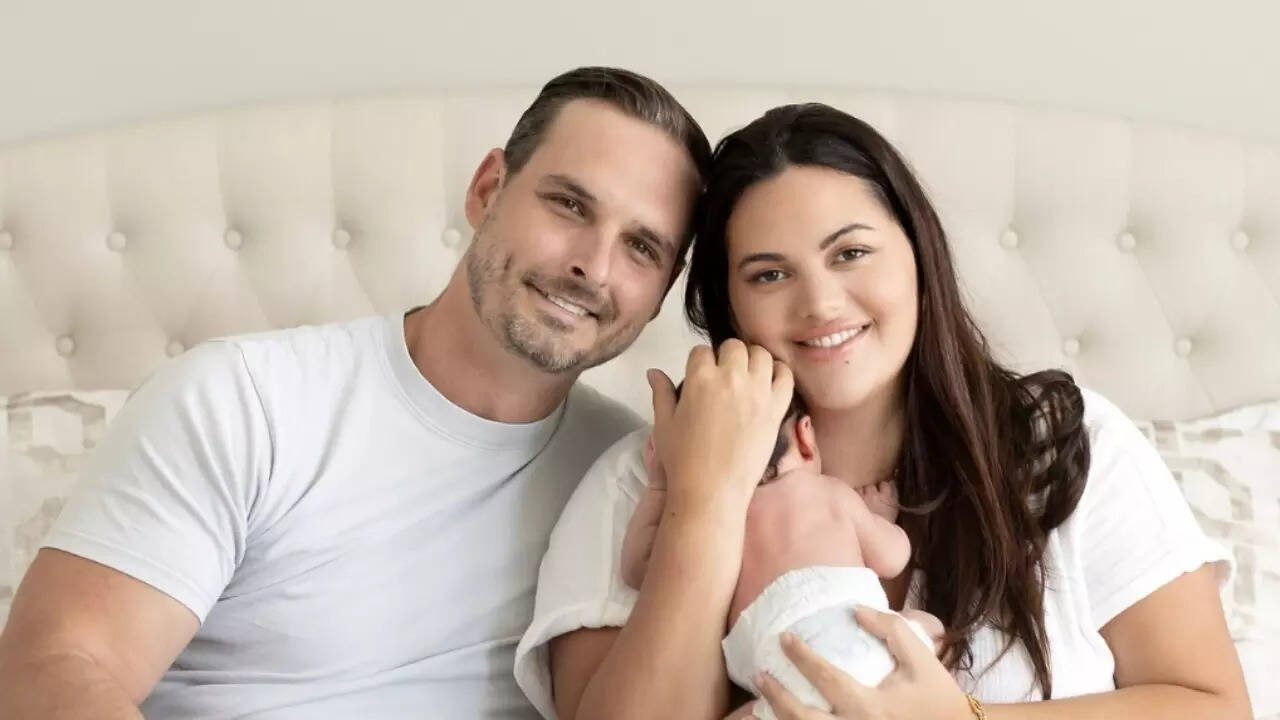 Brennon Lemieux makes first post after split with wife