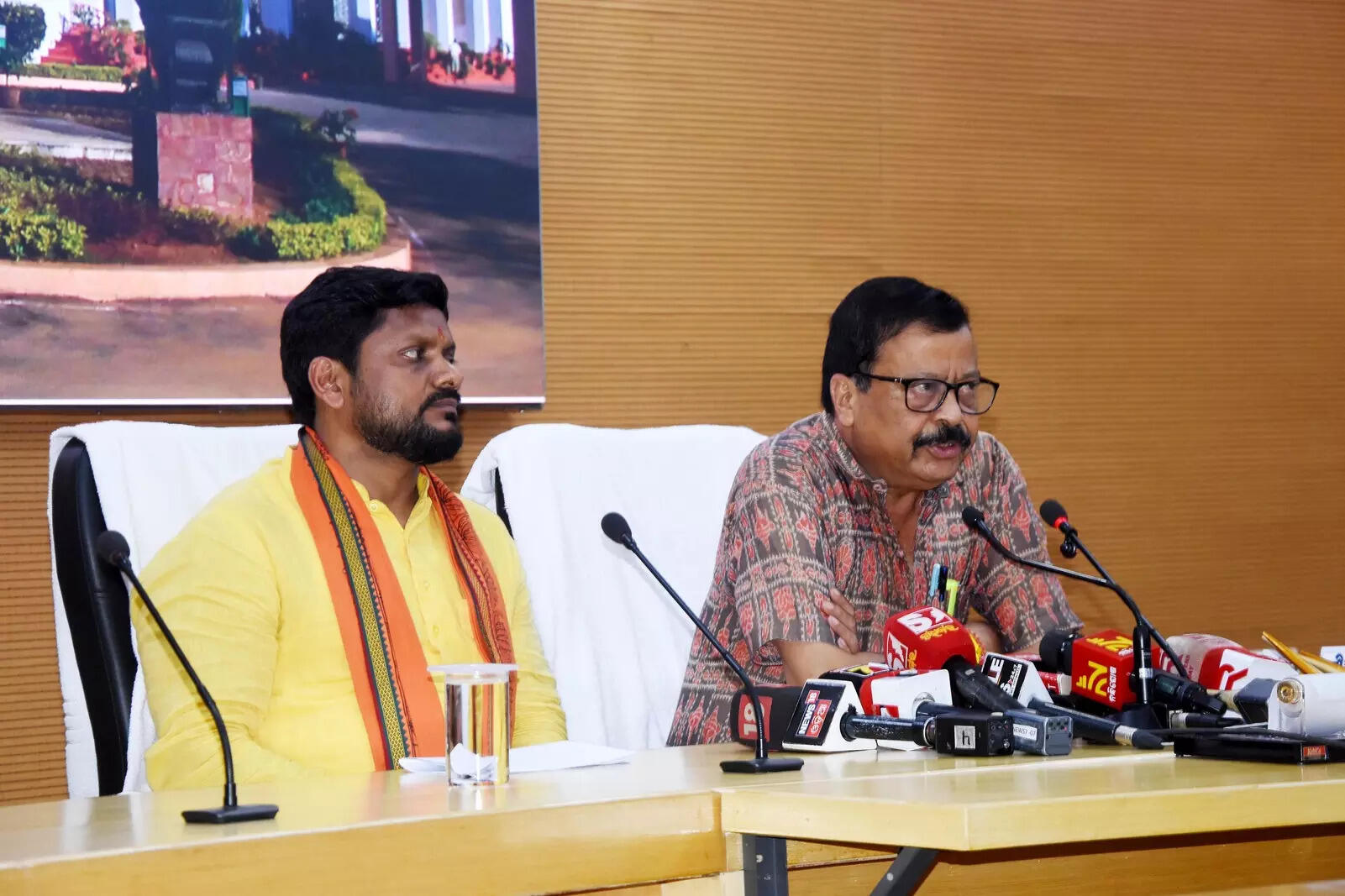 Min urges oppn for constructive debate on paddy procurement