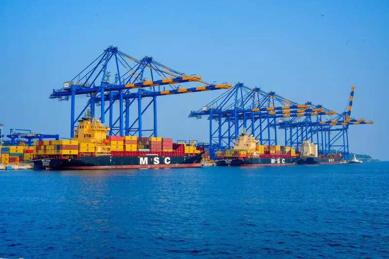Kerala govt signs MoUs for logistics master plan at Vizhinjam port