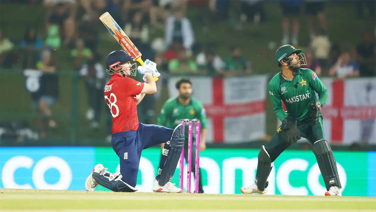 PAK vs ENG Live: Tariq strikes first ball; Brook smashes fifty