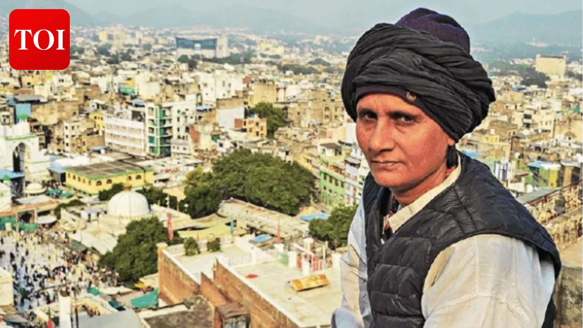 The woman who keeps Ramzan time with a cannon