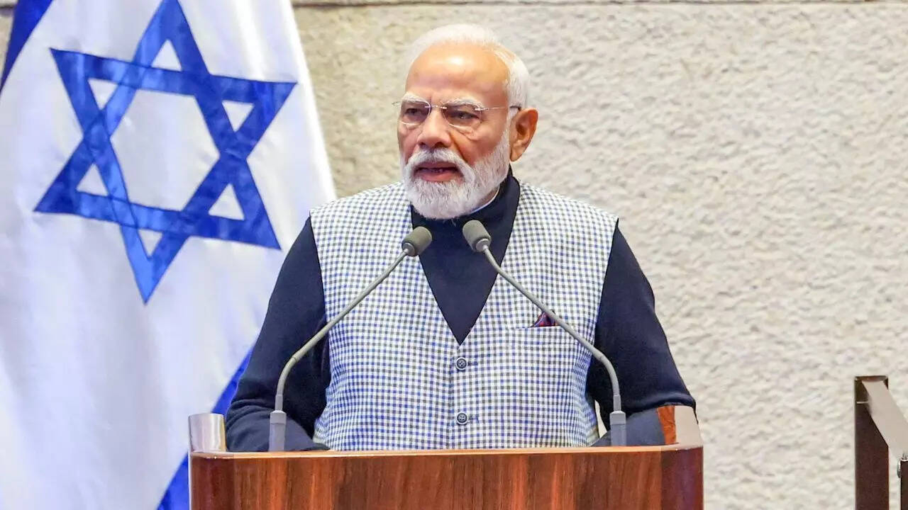 India with Israel &amp; world for dialogue, peace, stability: PM Modi