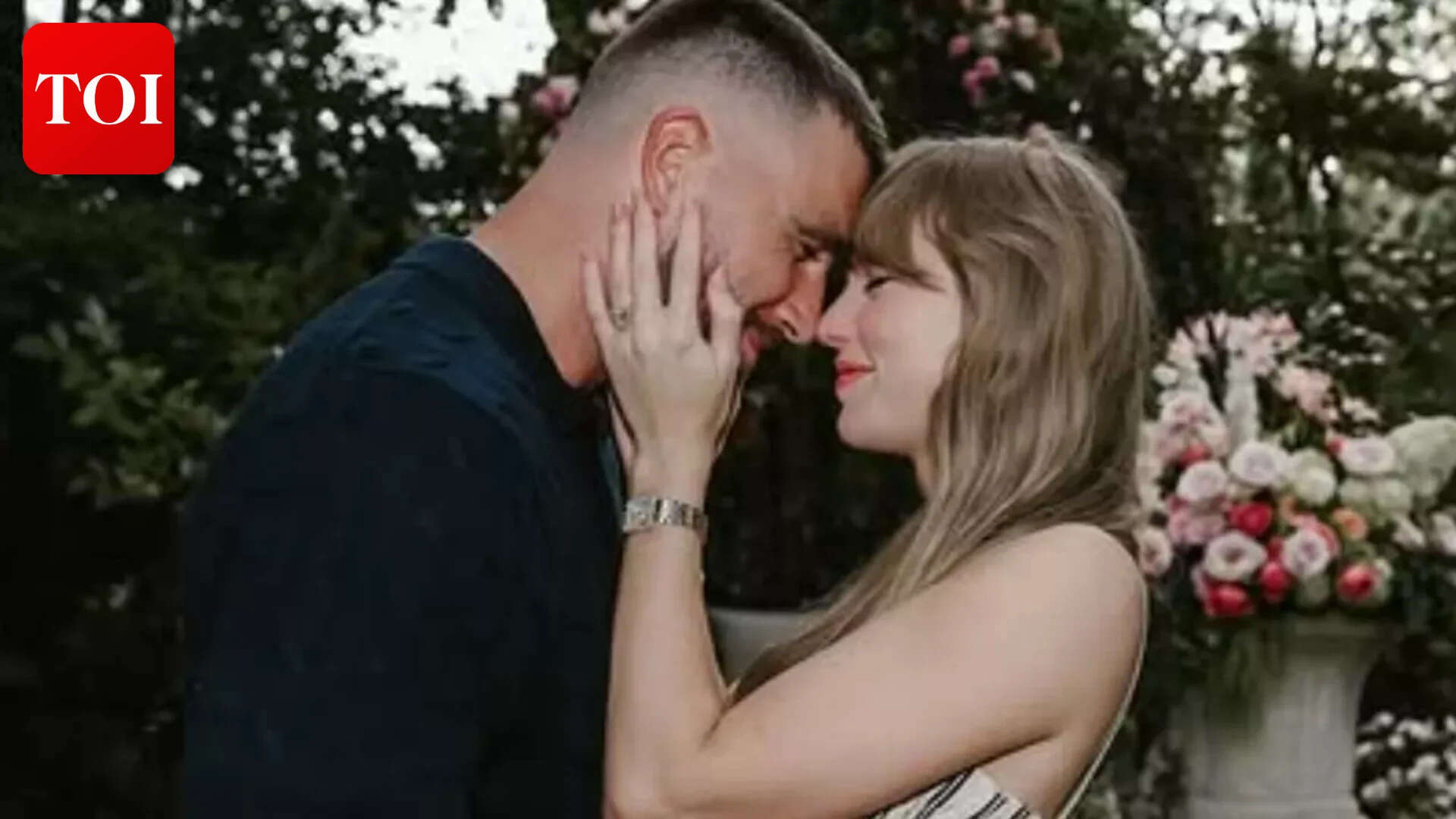 Taylor Swift and Travis Kelce spotted on a date