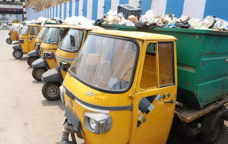 Civic chief admits to issuesin waste collection timings in Bengaluru