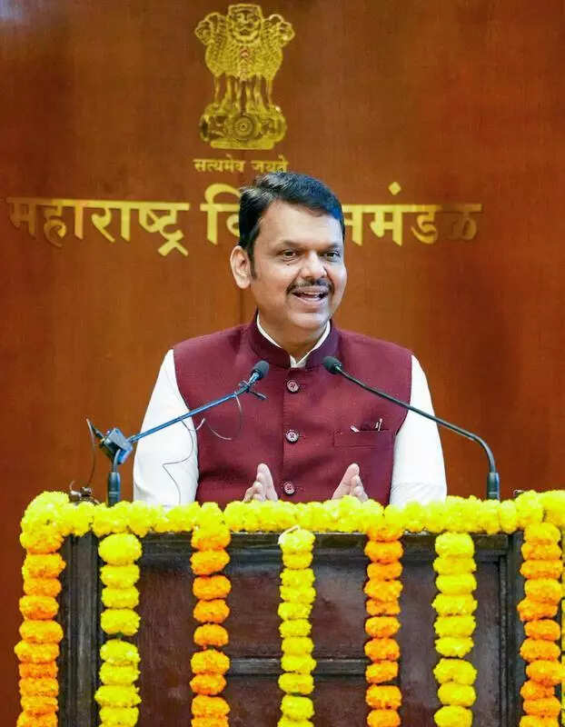 Humour in speeches declining amid fear of misinterpretation, laments Fadnavis