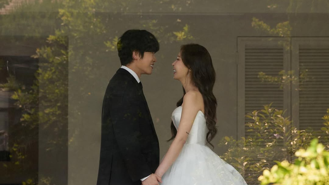 Koyote’s Shinji unveils wedding photos with Moon Won