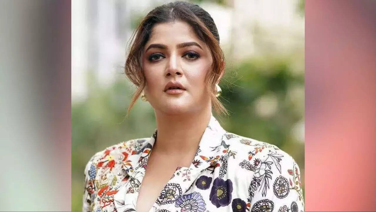 'Targeted me with vulgar remarks': Actor Srabanti Chatterjee files complaint with Kolkata Police against body-shaming