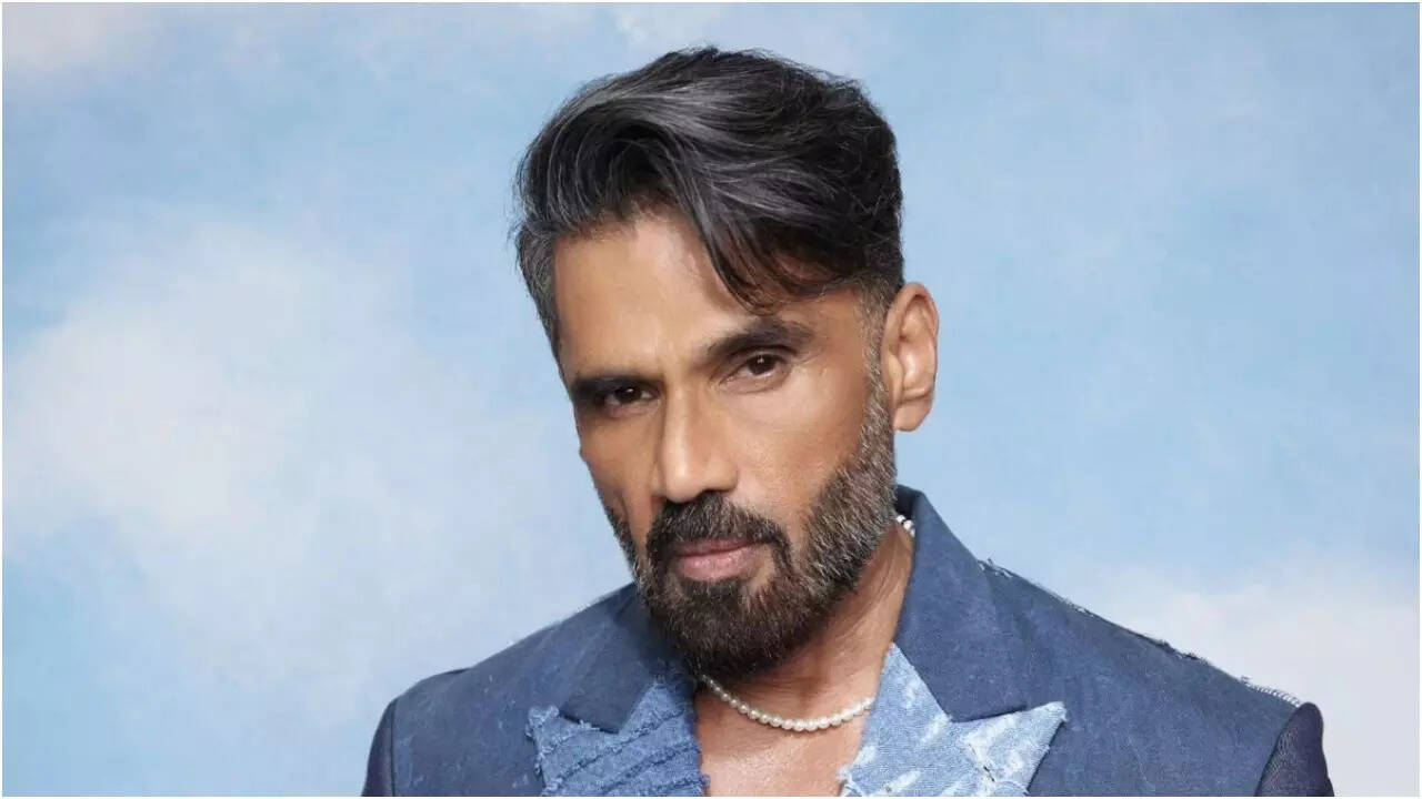 Suniel won't watch Ahan's Border 2 till Rs 500 crore mark