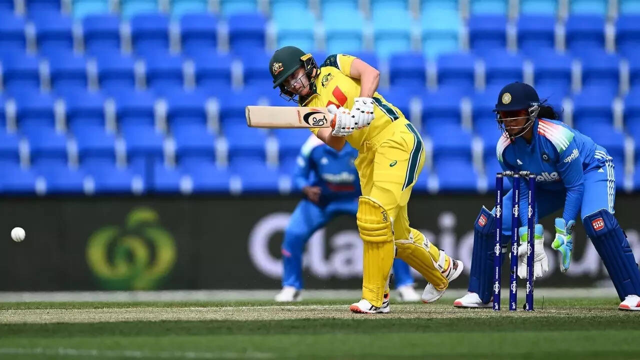 Perfect farewell: Healy finishes on a high as Australia sweep India 3-0 in ODIs