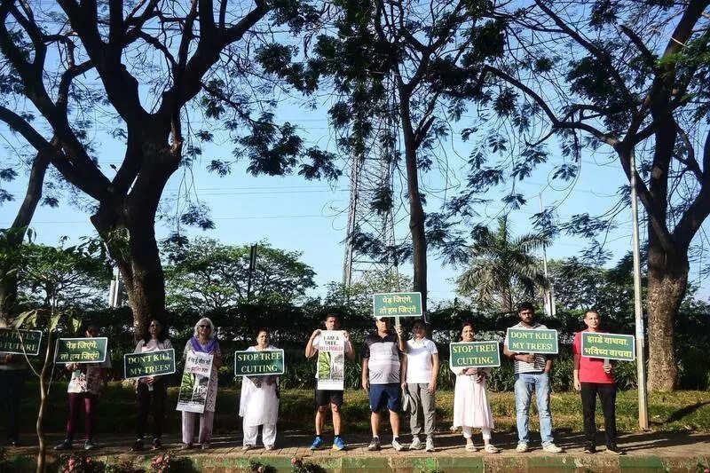 Over 200 participate in human chain protest to save 440 trees on Palm Beach Road in Navi Mumbai