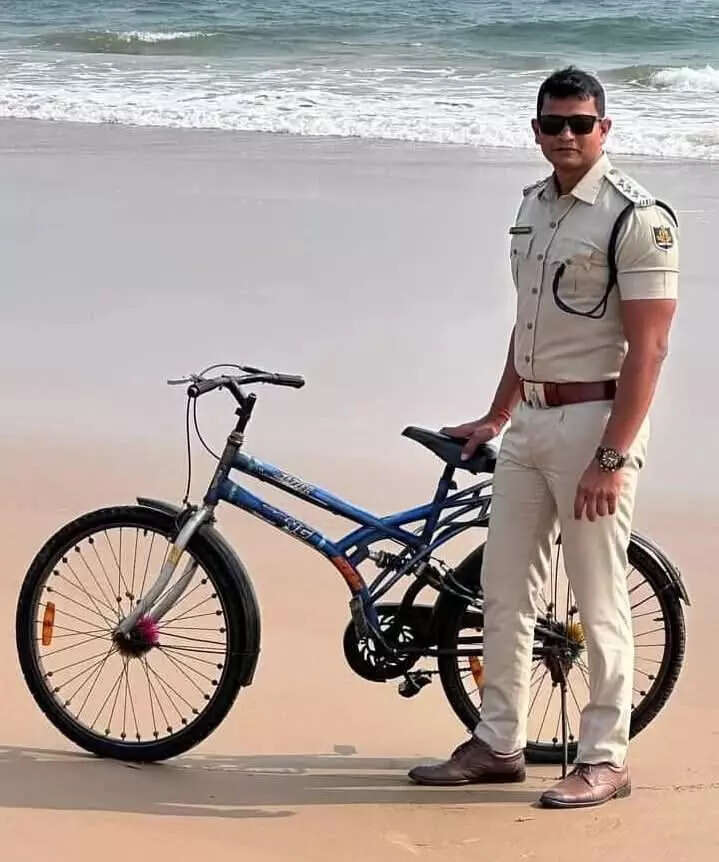 Puri IIC, on the run for 7 months in drugs case, surrenders