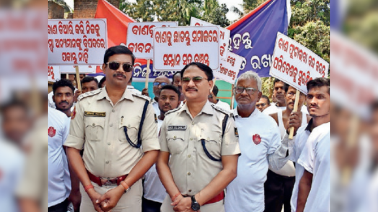 Odisha cops introduce reward scheme for tip-off on illegal bomb-making units