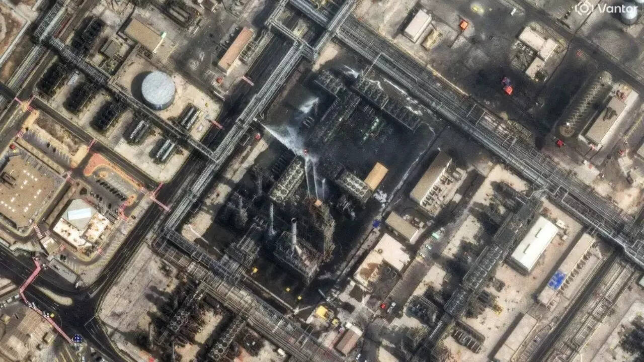 New satellite images capture aftermath of Iran's strike on Saudi Aramco oil refinery