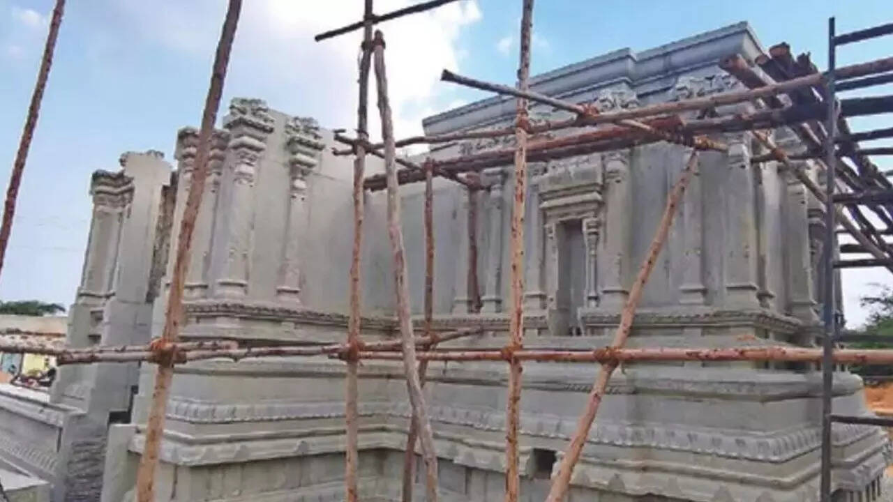 In Karnataka’s Gadag, 300 women pool Rs 17L from Gruhalakshmi to revive temple work