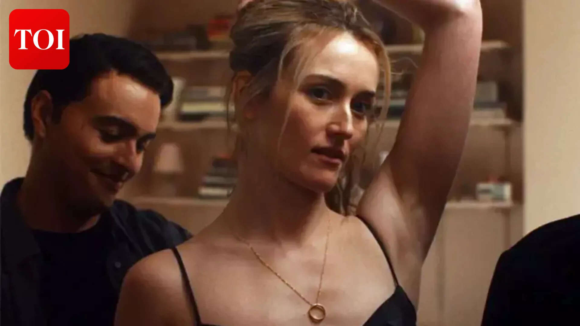 Love Story Ep 4: Why Carolyn Bessette-Kennedy wore wedding ring on chain