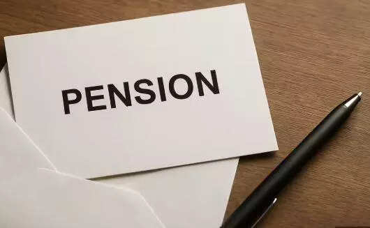 Former teacher moves Madras HC, seeks pension for Dec 2025 retirees