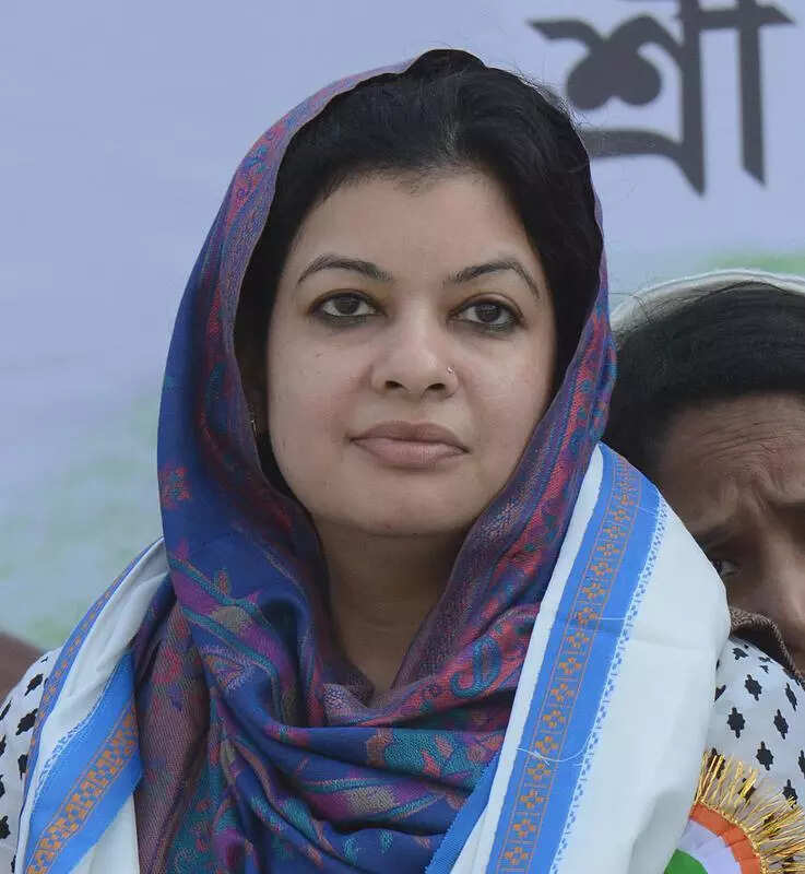 Noor urges Rahul to boycott Bengal polls over ‘vote chori’