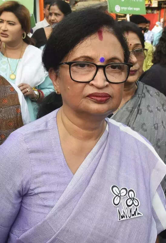 Mantri, Bengal CEO in battle on X over corruption charges