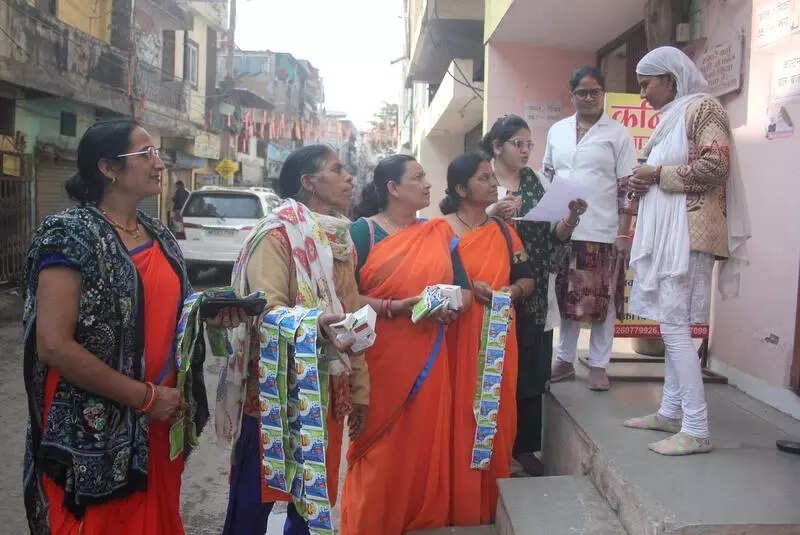 Gujarat: Anganwadi, ASHA workers boycott online work