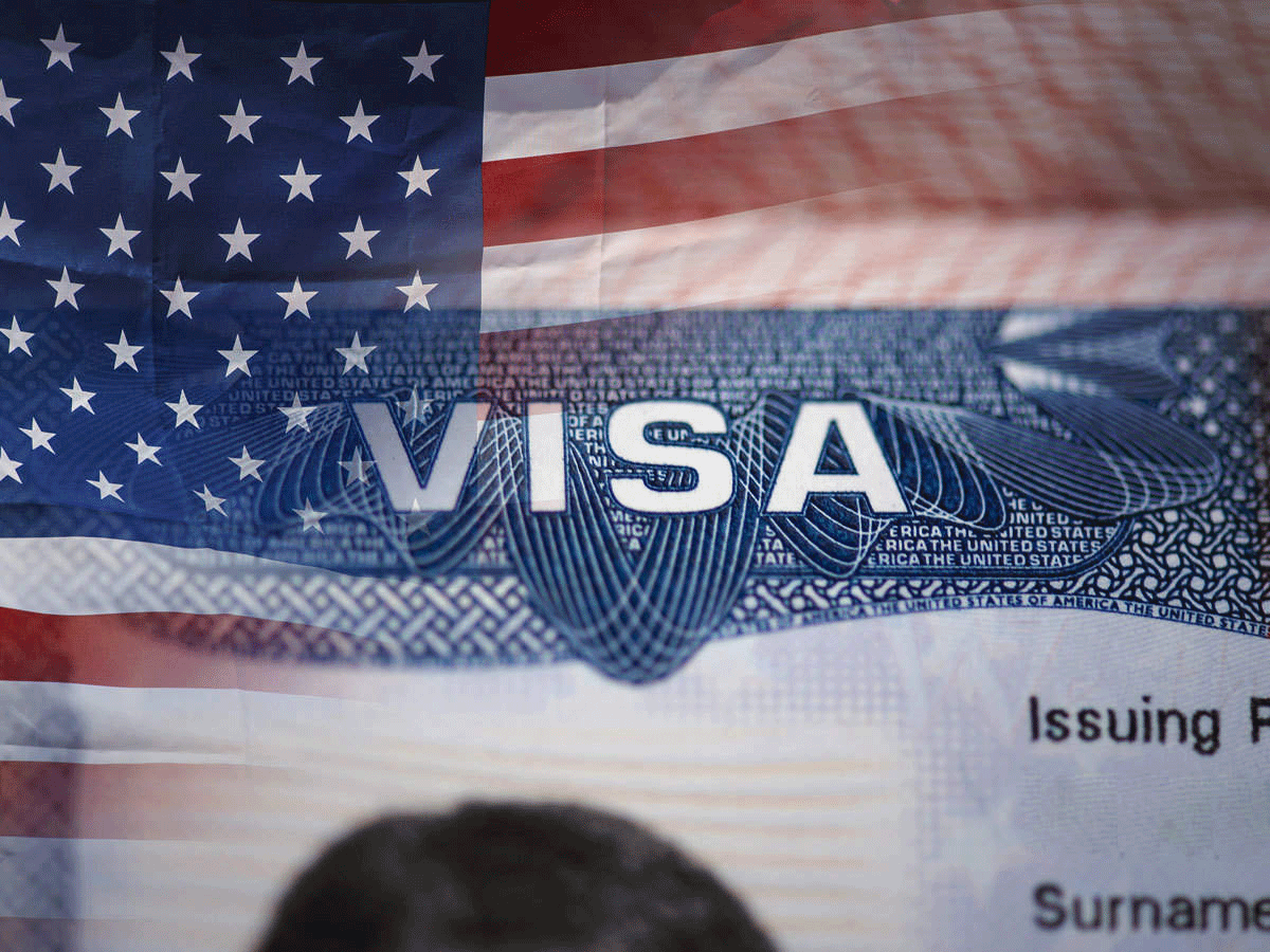 Immigration expert sees sharp drop in H-1B visa filings