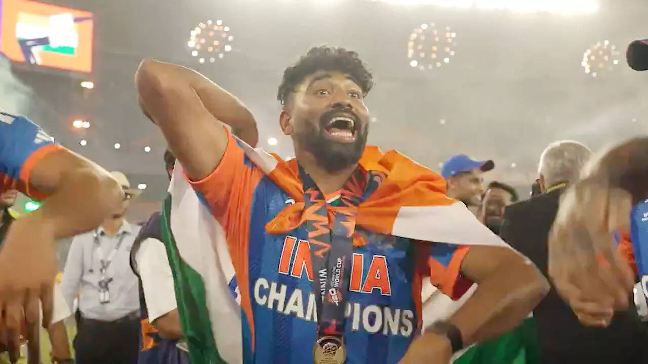 ‘Pani pilana, bat uthana’: Mohammed Siraj’s viral dig on his and Kuldeep Yadav’s role in T20 World Cup triumph
