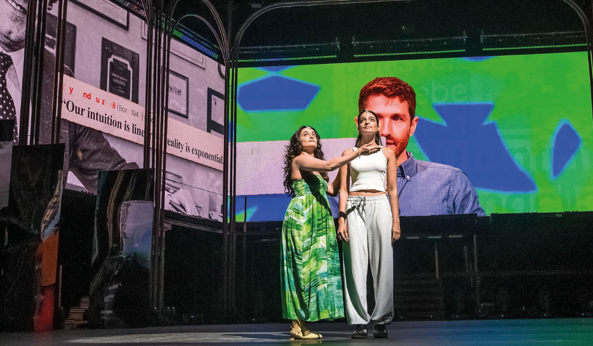 Pia and Megan during the dress rehearsals of Tesseract