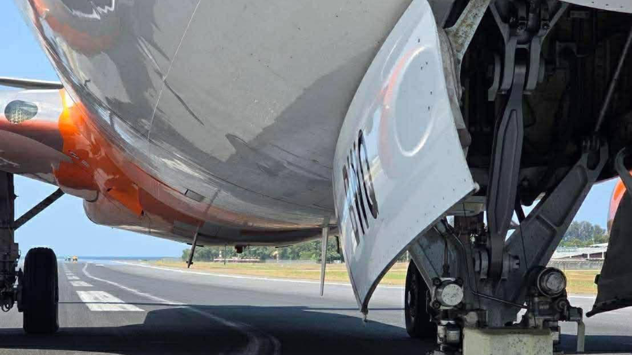 AI Express flight from Hyd makes a hard landing at Phuket, gets stuck on runway; all safe