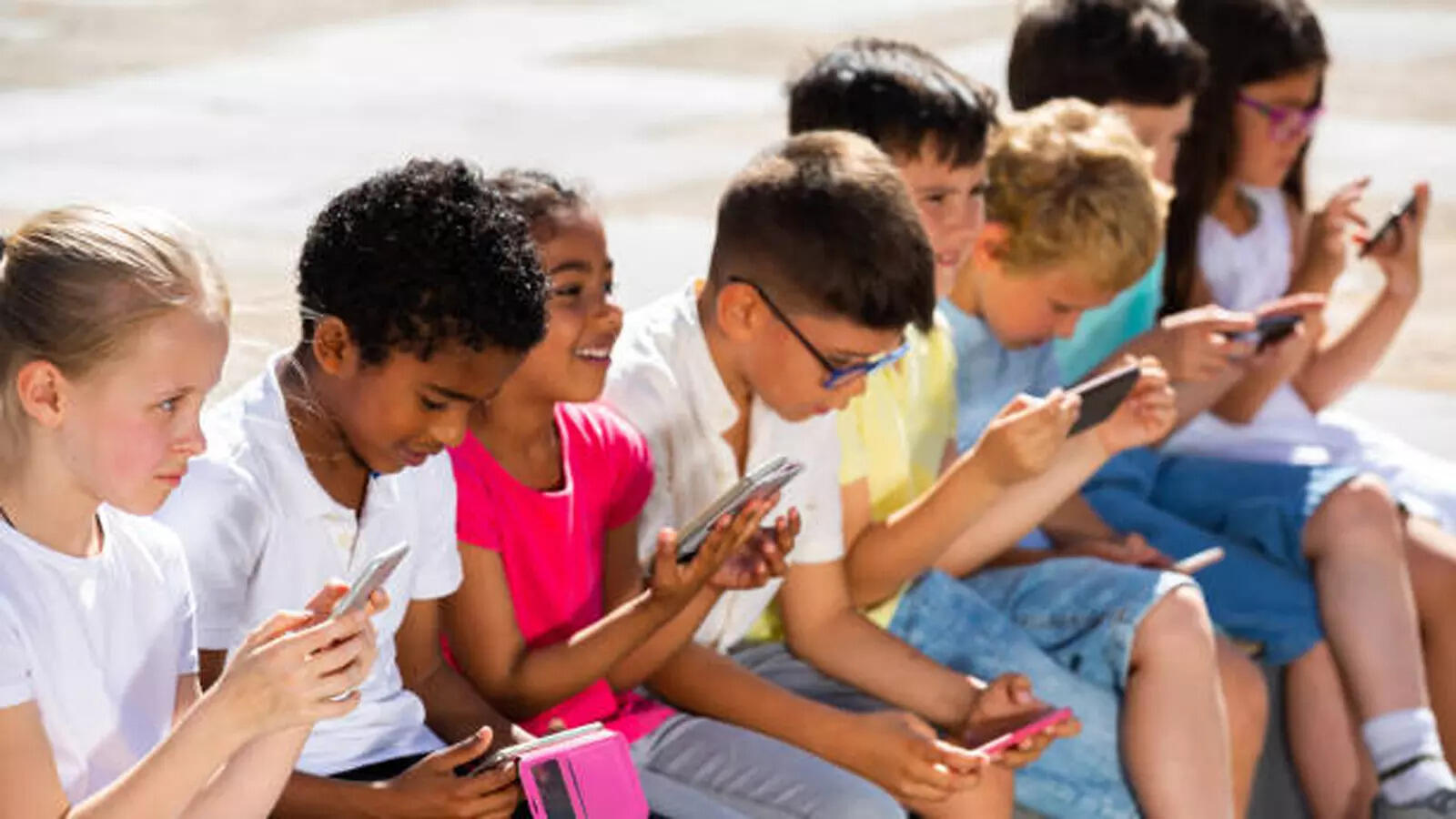 Ed tech under pressure as US states introduce bills targeting student screen time