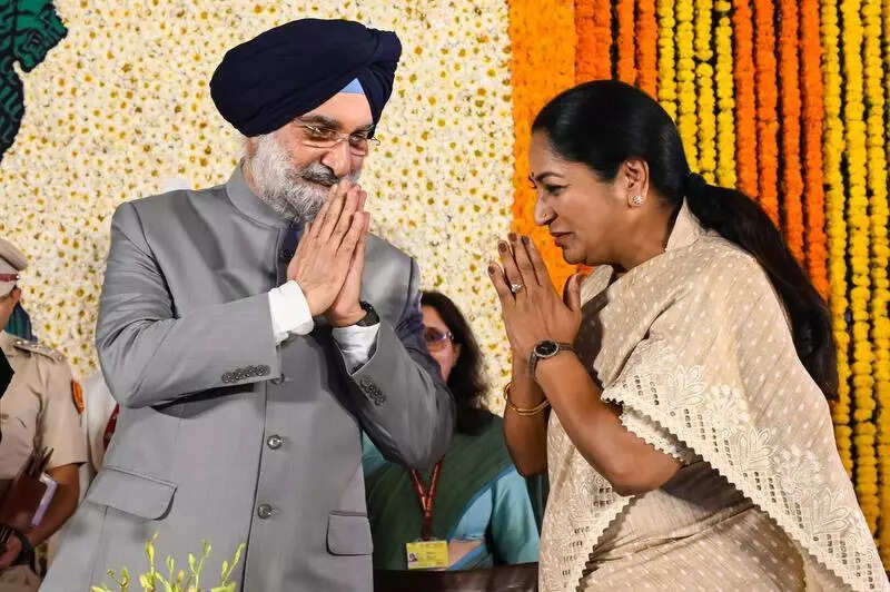 Sandhu Takes Oath, Says Delhi’s My Karmabhoomi