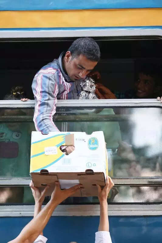 Railways switches to traditional cooking to overcome LPG shortage