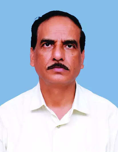 Dr J P Tiwari