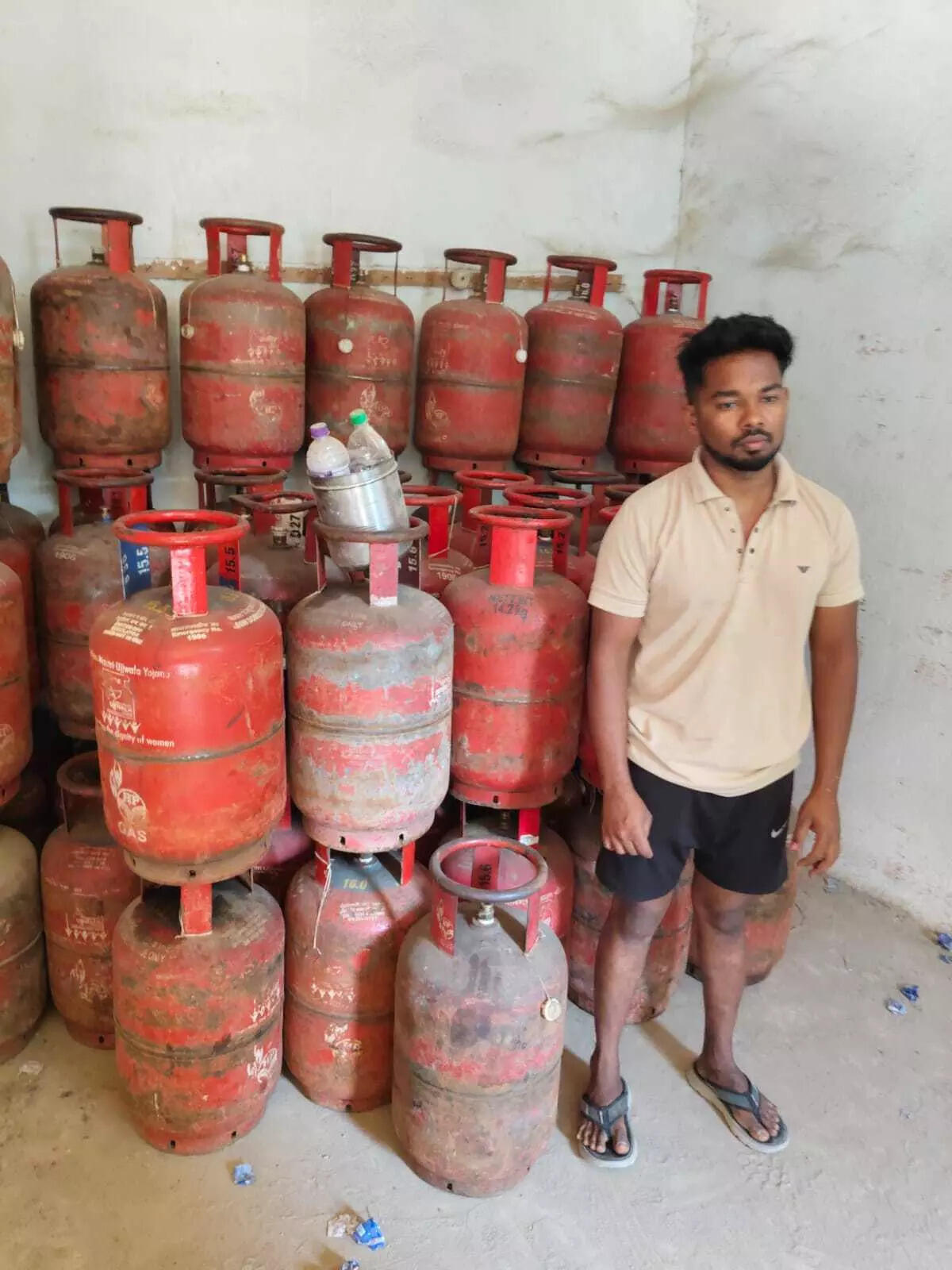 Vehicle with cylinders overturns, blows lid off illegal LPG racket