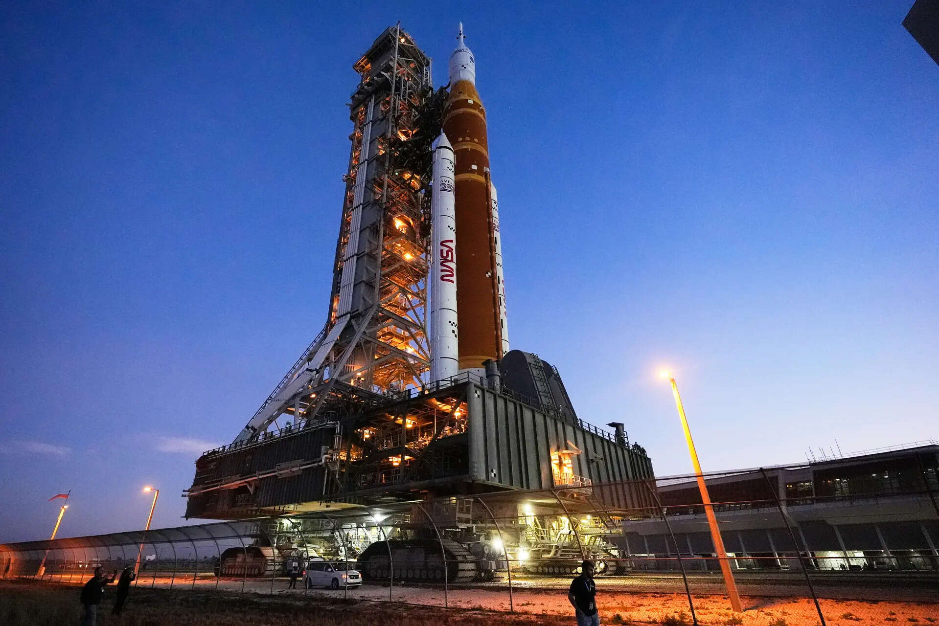 Nasa announces Artemis II launch ‘as early as April 1’