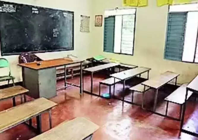 Medchal–Malkajgiri schools face staff shortages amid deployment issues