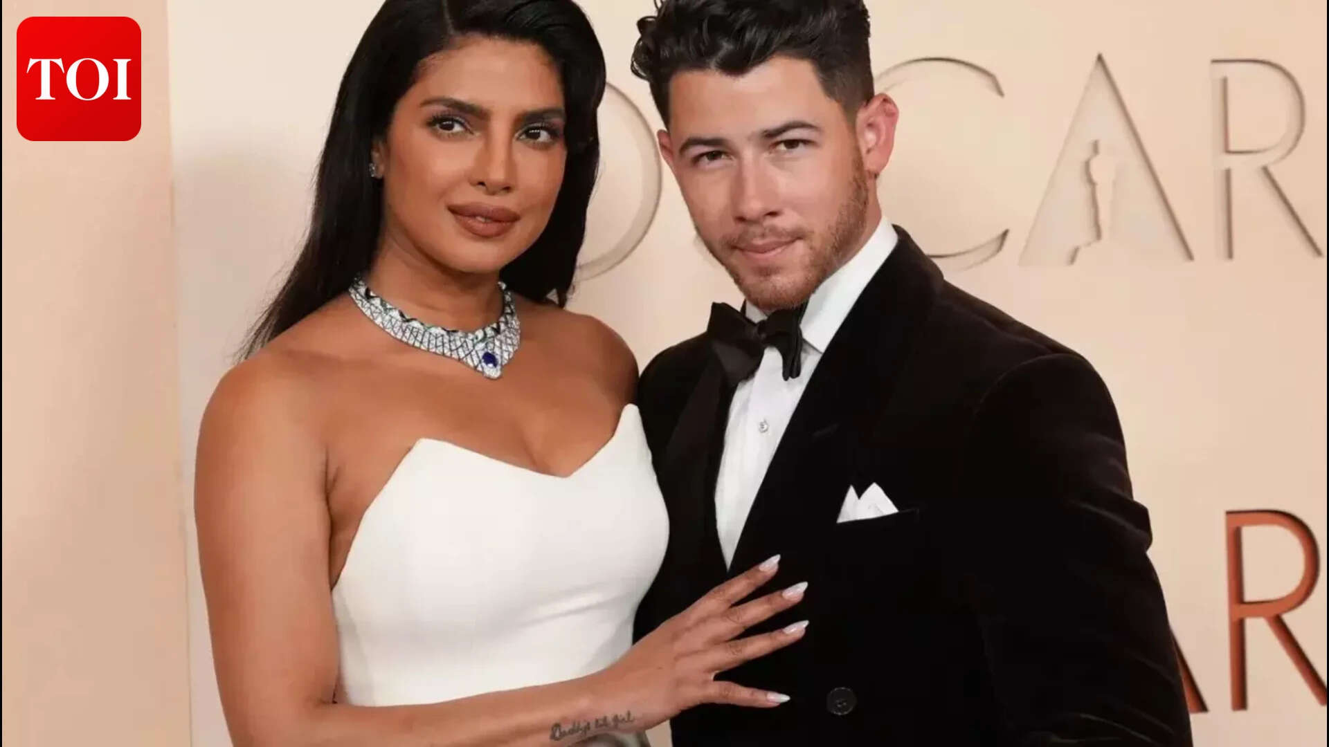 Priyanka and Nick turn Oscars into date night