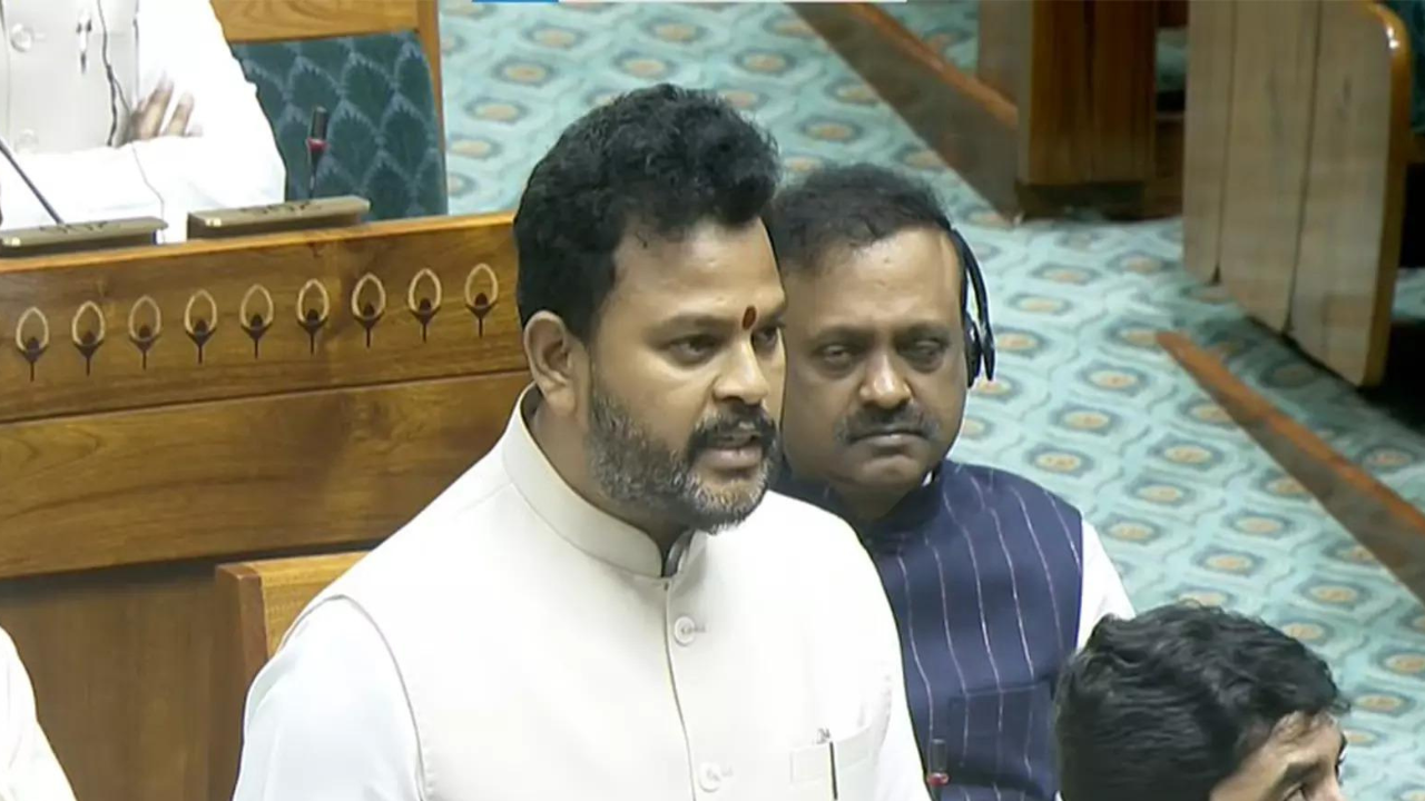 IndiGo hands out Rs 163.9 crore in travel coupons, Aviation minister tells Rajya Sabha