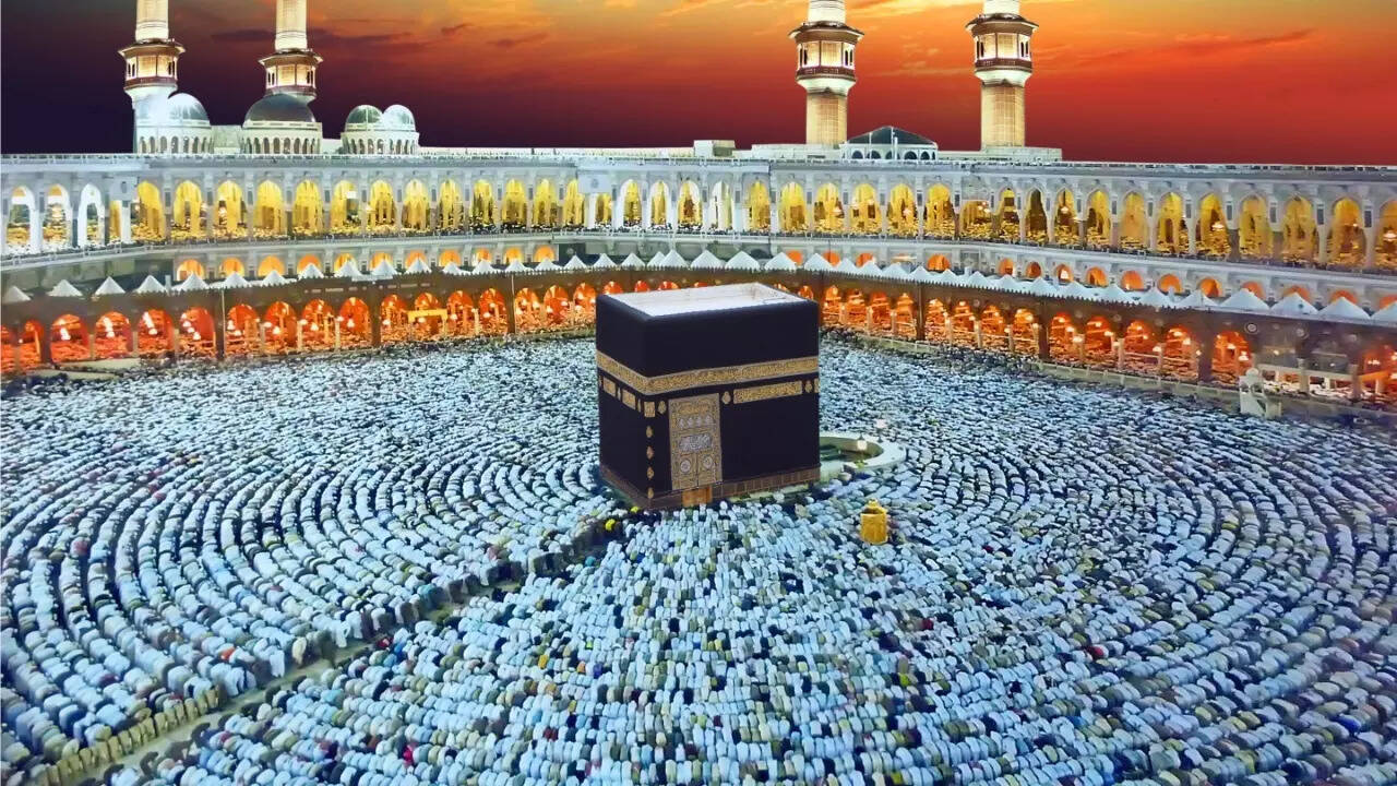 Laylat ul Qadr in Ramadan: Thousands gather for Night of Power prayers in UAE and Saudi Arabia