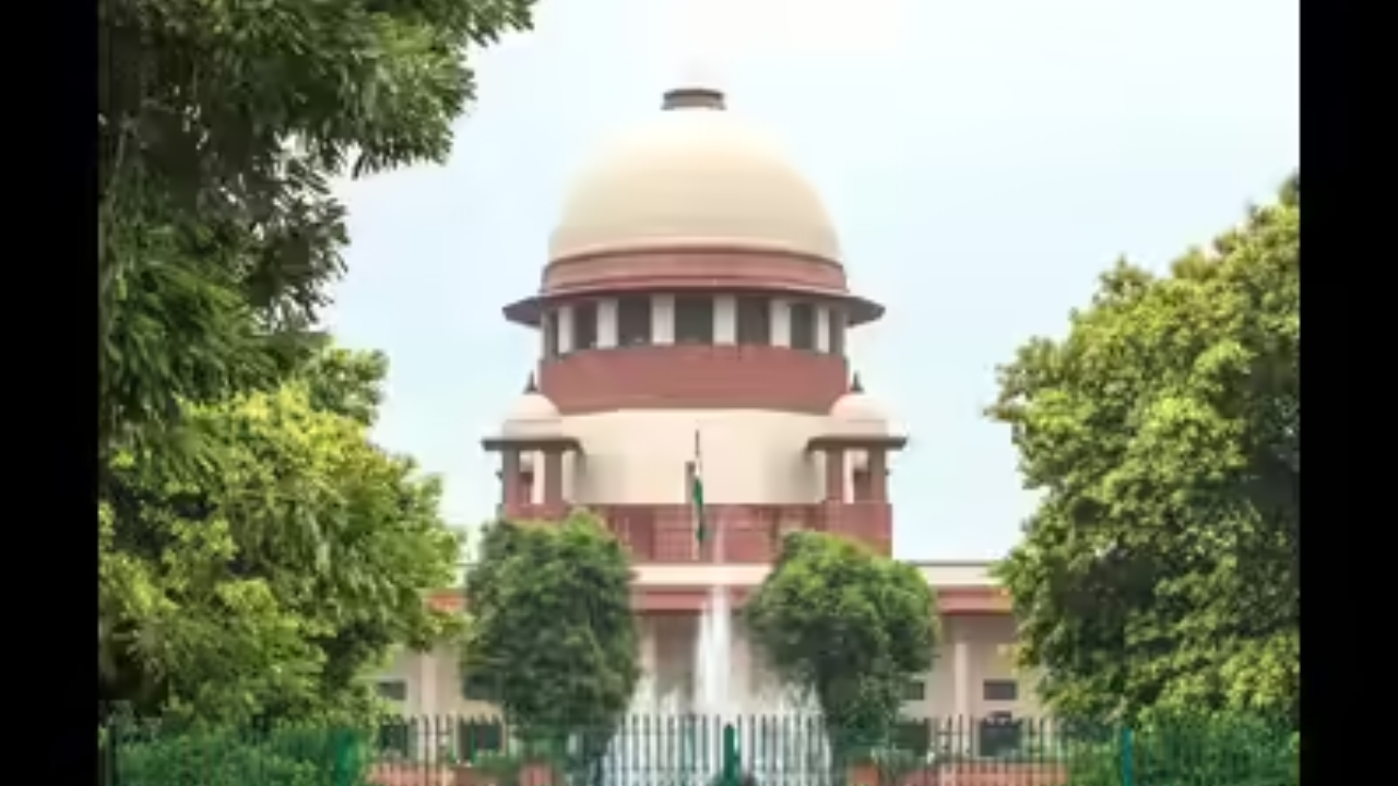 3,500 PILs pending in SC, the oldest for 42 yrs: Law ministry