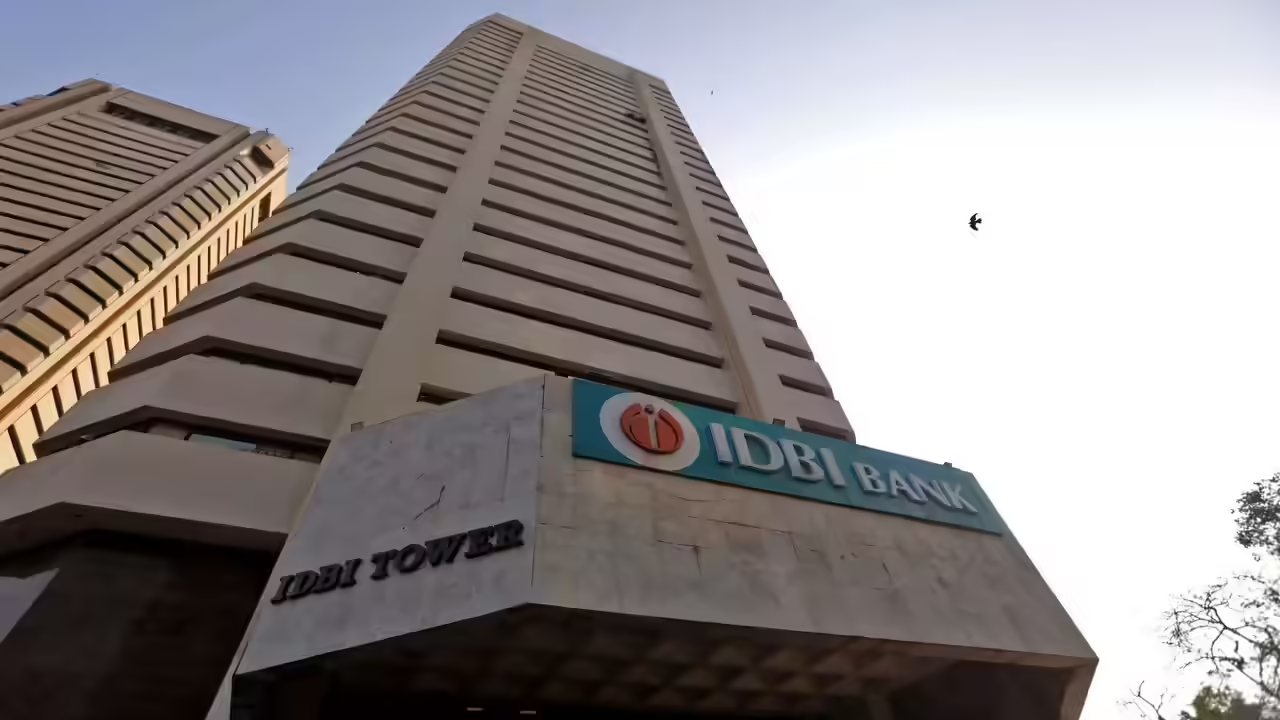IDBI shares tank 17% after govt shelves sale