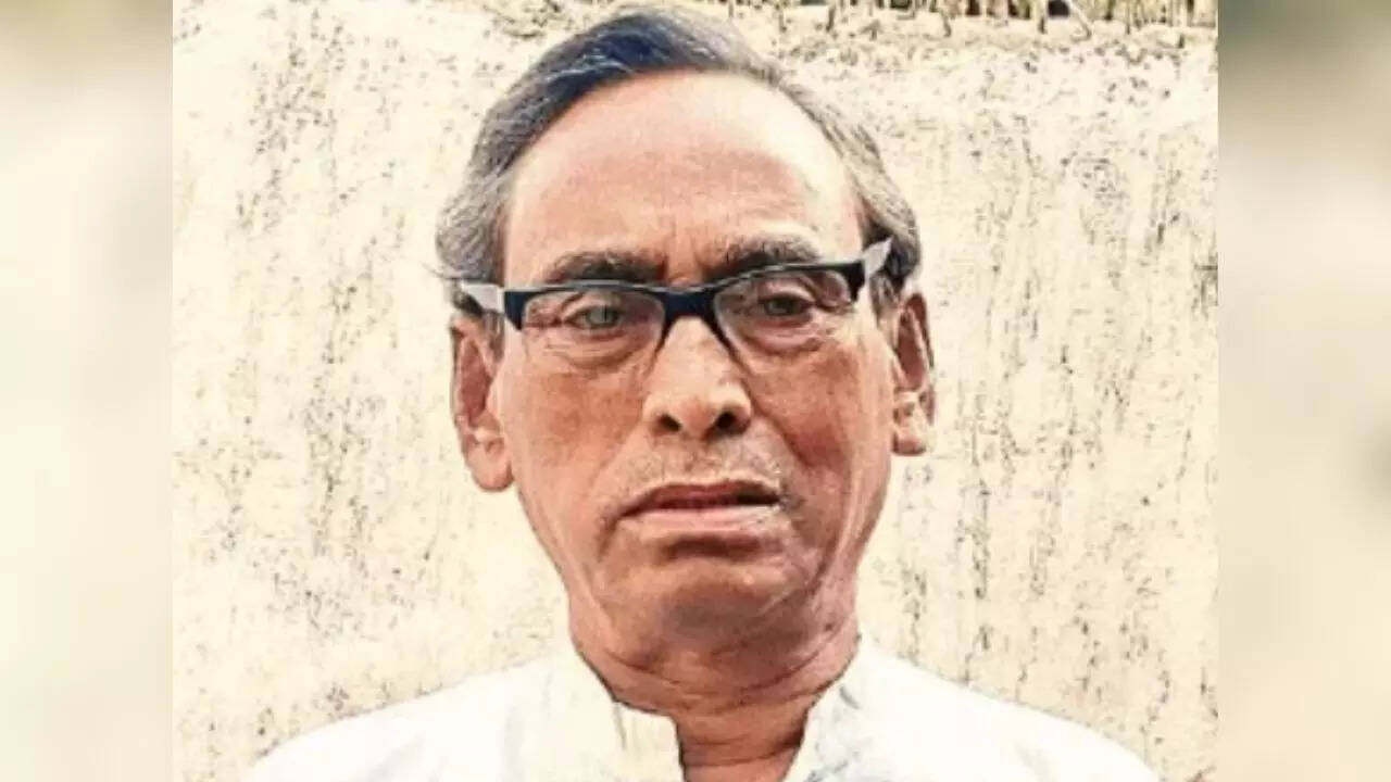 West Bengal poll: ‘Temple Man’ may boycott vote as kin names missing from list