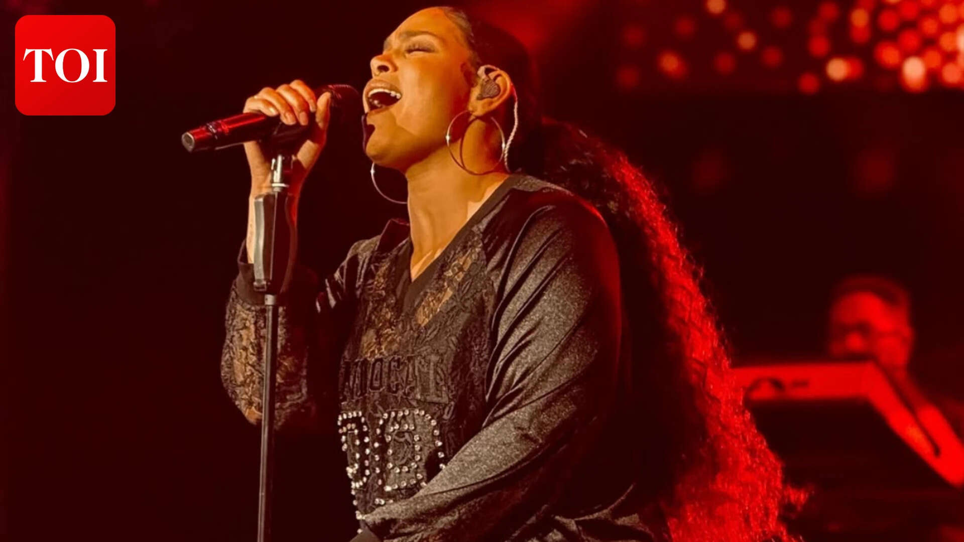 Jordin Sparks defends ‘American Idol’ prizes