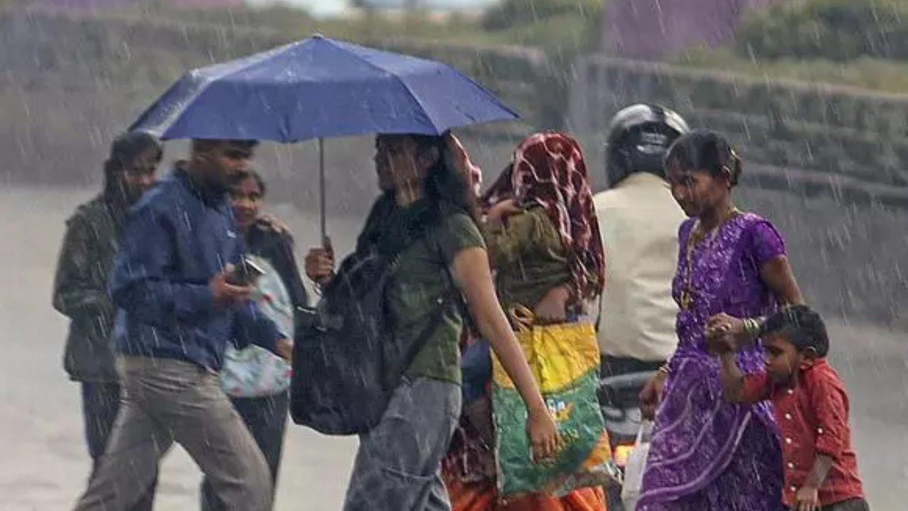 Hail pelts Bengaluru, north Karnataka; IMD forecasts more storms