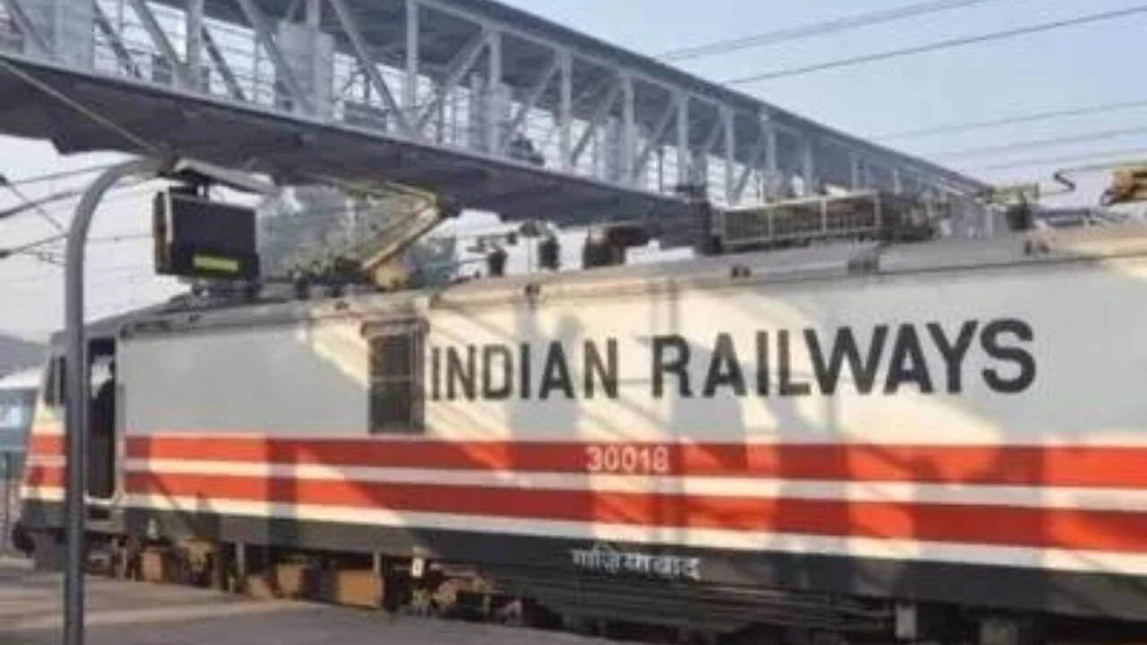 Railways retires 6 officers over non-performance