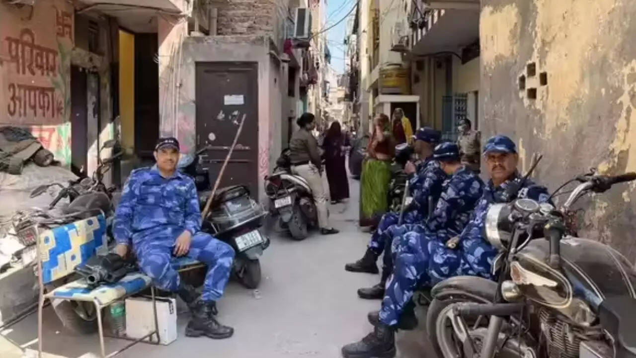 Delhi on high alert ahead of Eid celebrations; security tightened in Dwarka amid Uttam Nagar tension