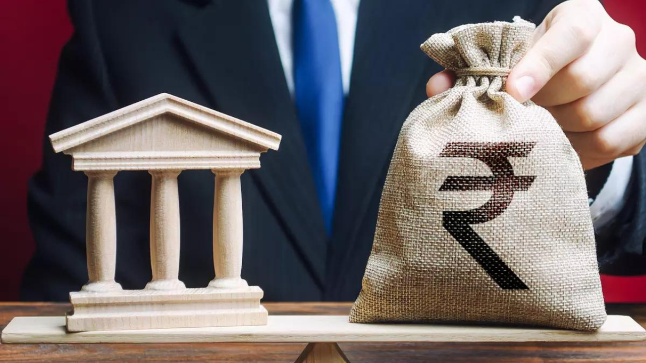 Govt clears Rs 20,000 crore credit guarantee scheme for MFIs; funding access in focus