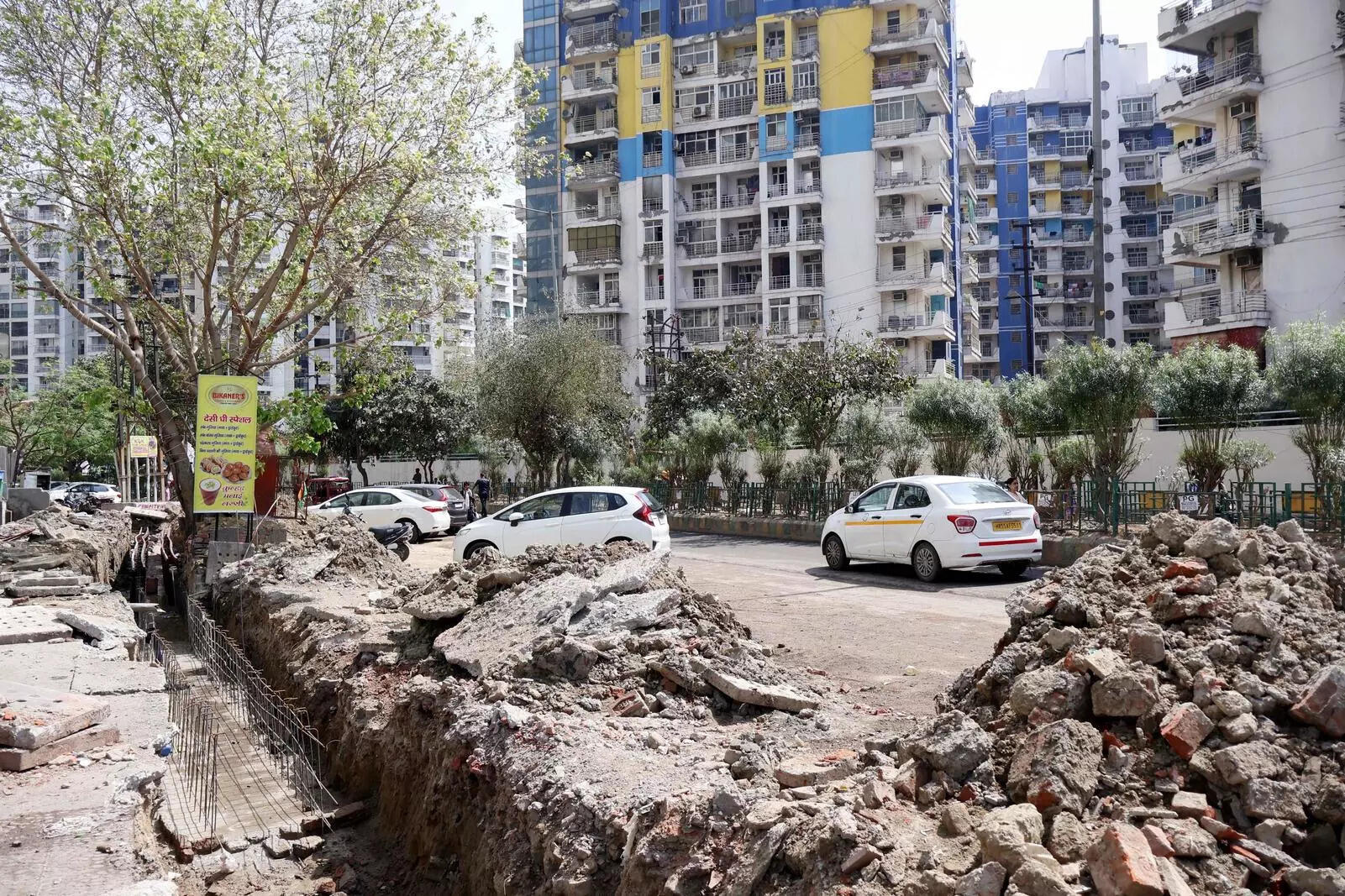 Kala Pathar Road dug up