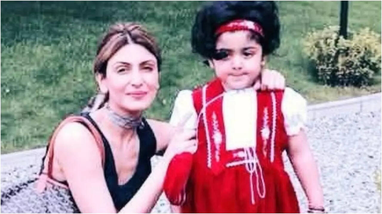 Riddhima hails daughter as greatest blessing, shares throwback pic