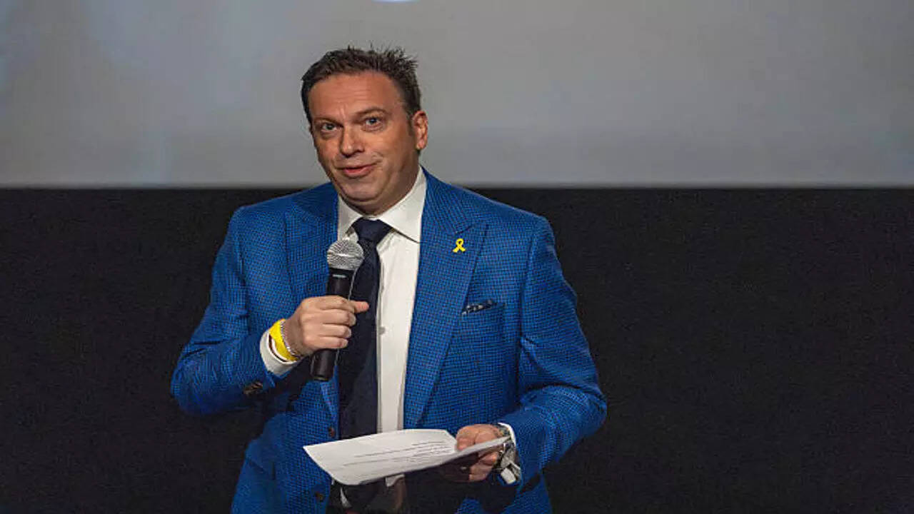 Elliotte Friedman hints at James Hagens’ signing decision coming soon